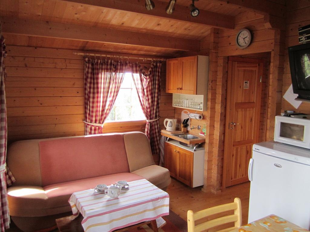 Pivarootsi Holiday Village Ruang foto